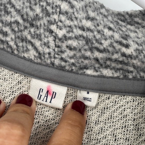 GAP Sleeveless Open Front Cardigan Small - Picture 2 of 7